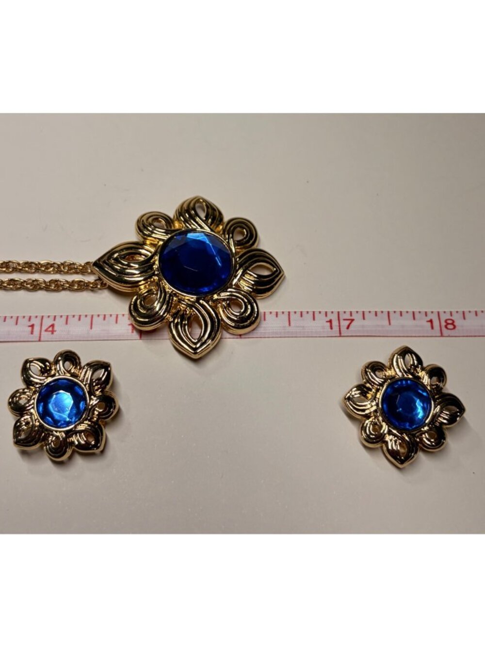 Vintage KJL Kenneth Jay Lane Blue Cabochon Necklace Clip Earrings Set Signed - Picture 10 of 15